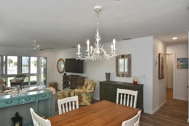 Dining/Living area