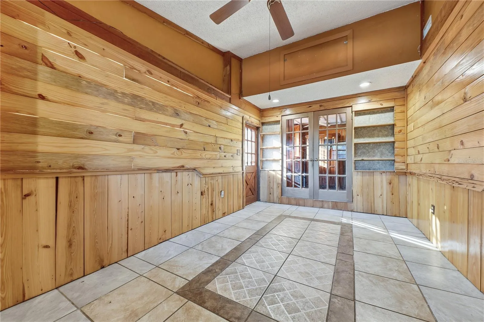 HUGE master bedroom suite with separate entrance. Could be converted into a mother-in-law suite or have rental income potential.