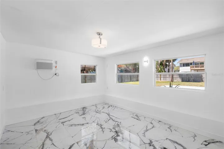 Bonus room