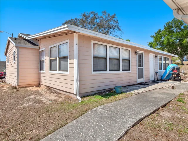 Light and bright with access to the back patio, perfect for grilling out and enjoying the FL Sunshine