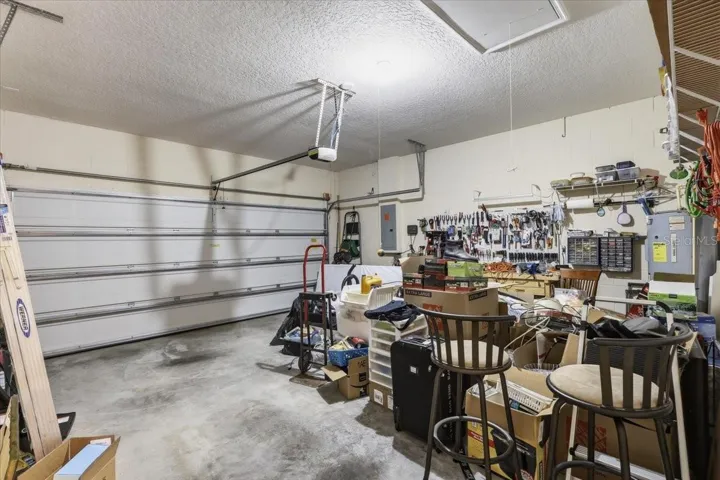 garage