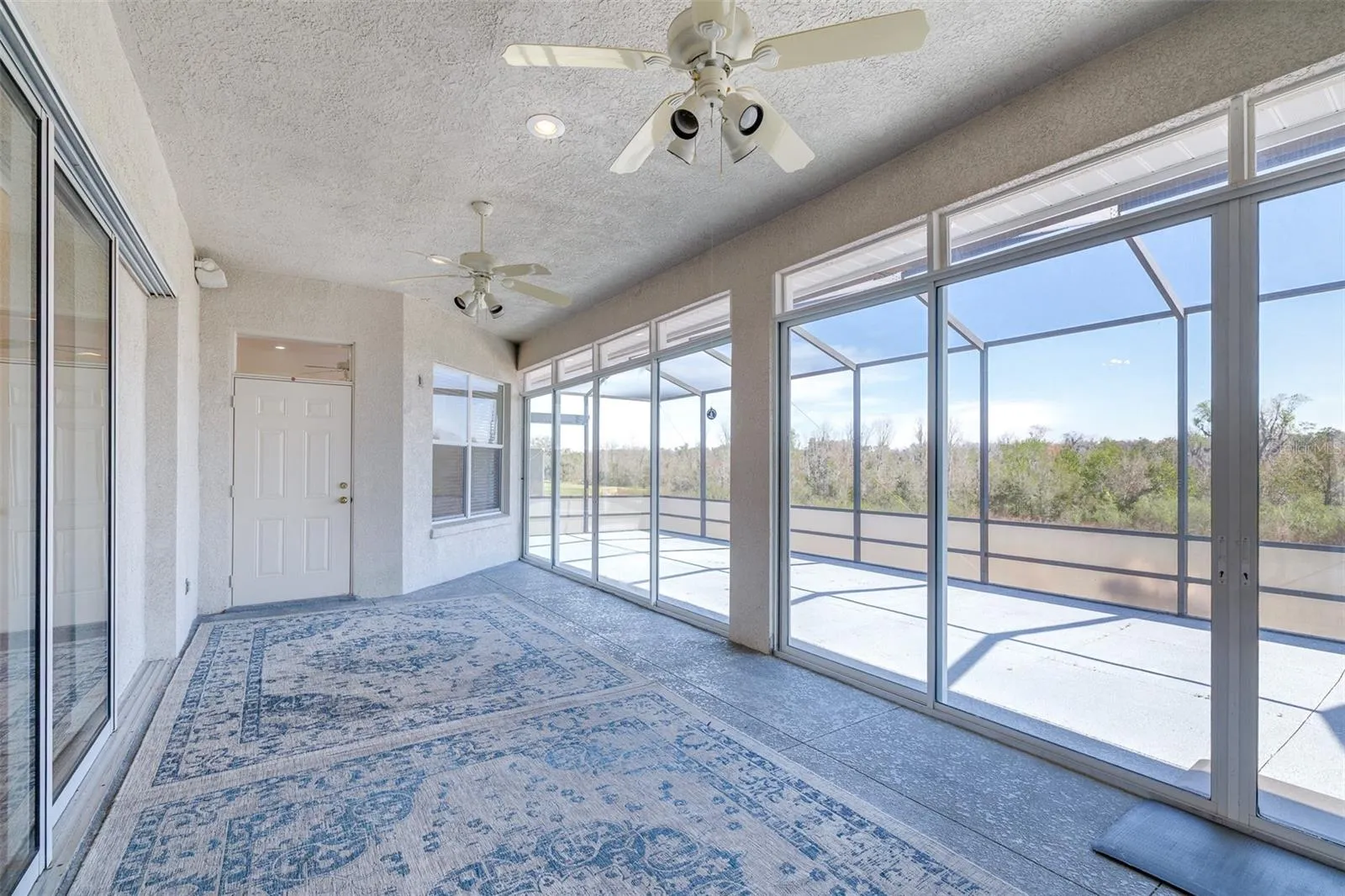 6779 Huntington Hills Blvd, Lakeland, Florida 33810 — photo 23