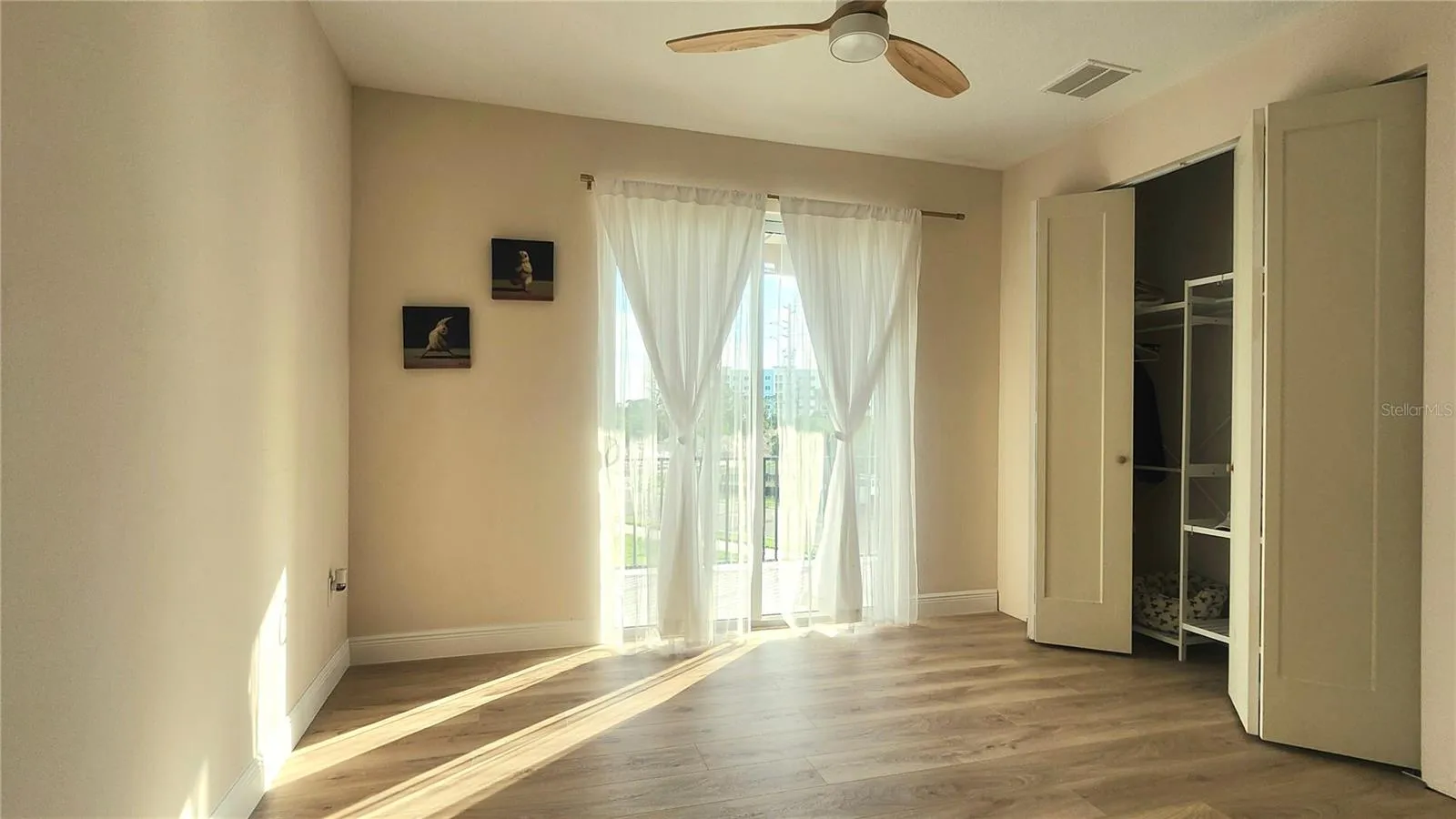 Second bedroom