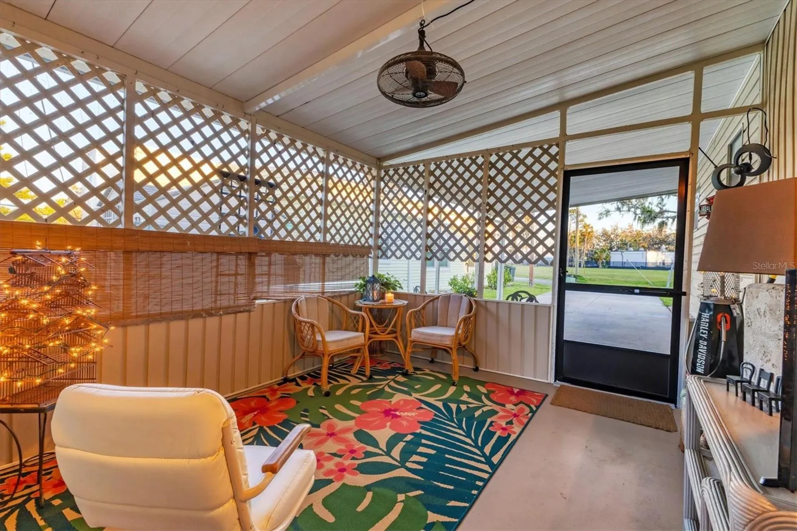 Screened Lanai