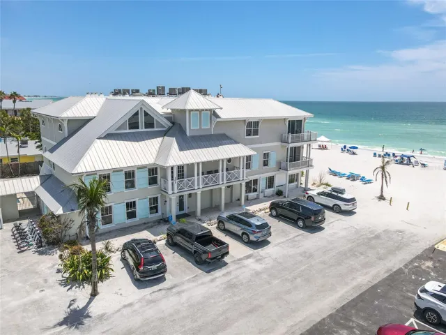 MAINSAIL INN