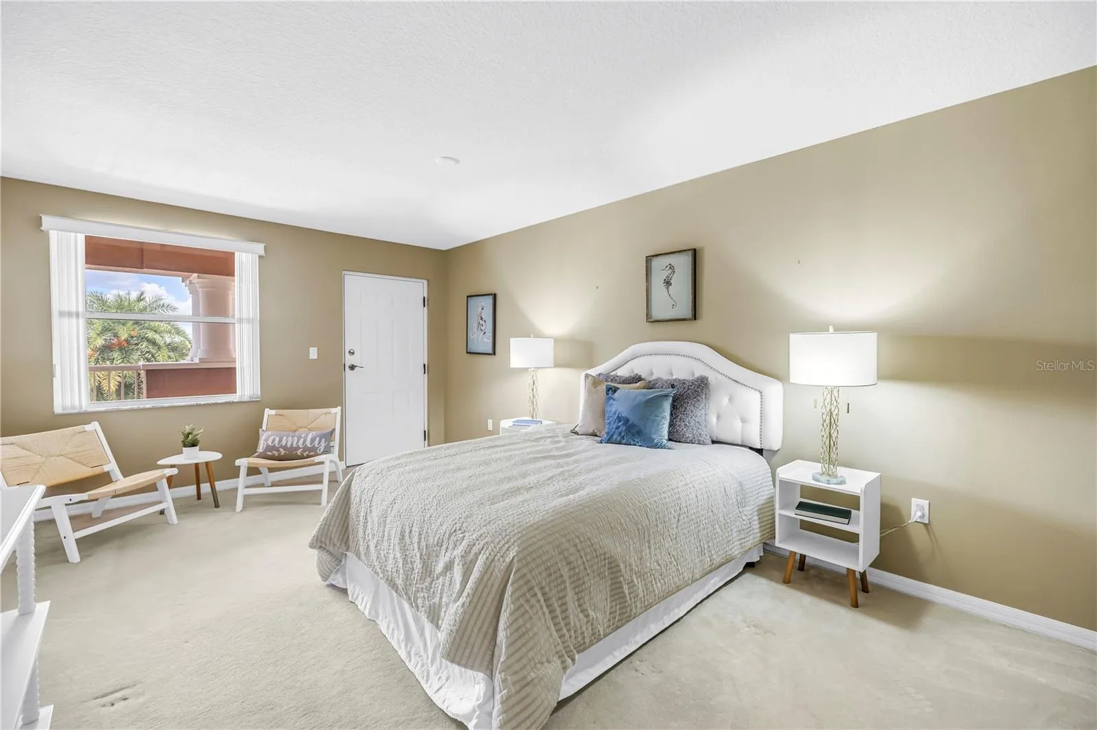 Third bedroom / den / office ... truly flexible space to suit whatever your needs may be