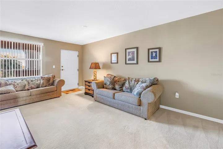 Den / possible third bedroom (no closet)
