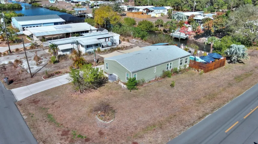 LARGE CORNER LOT