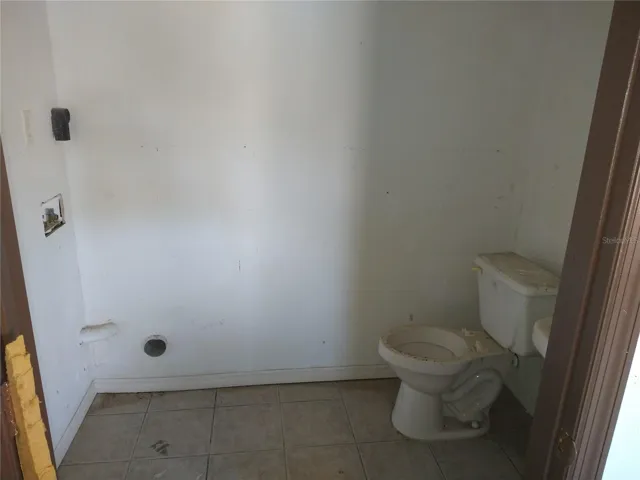 1170