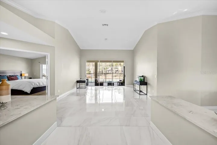 Entrance to Living Rm