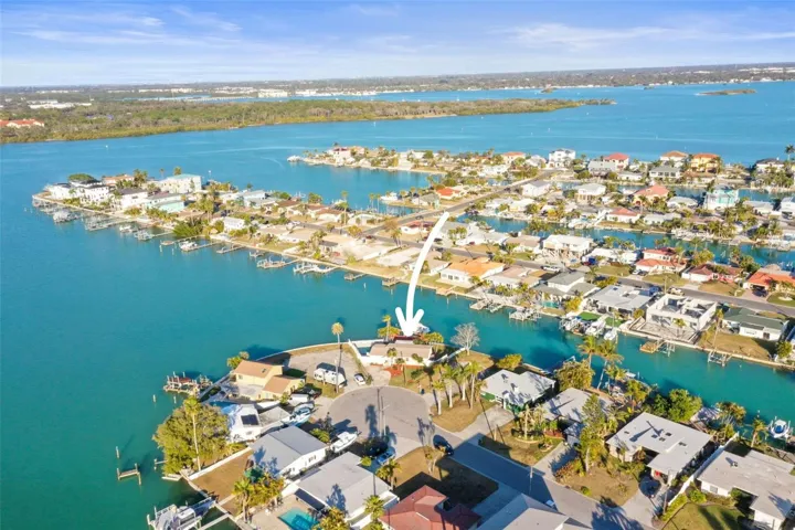 OPEN ACCESS TO INTERCOASTAL WATERWAY AND GULF