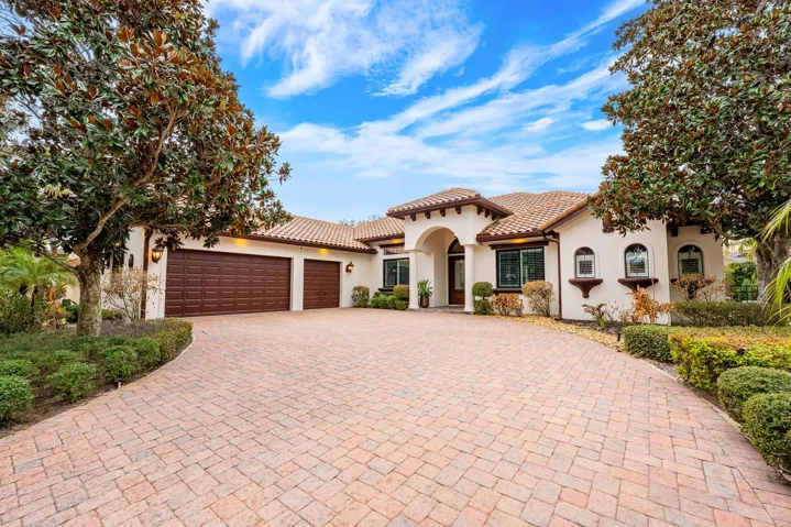 Perfectly situated behind the gates of the beautiful Tuscany Ridge community in Windermere, this sprawling SINGLE STORY ~ POOL HOME offers more than 3,000 square feet of thoughtfully designed living space and a private BACKYARD OASIS on an oversized .28 ACRE LOT!