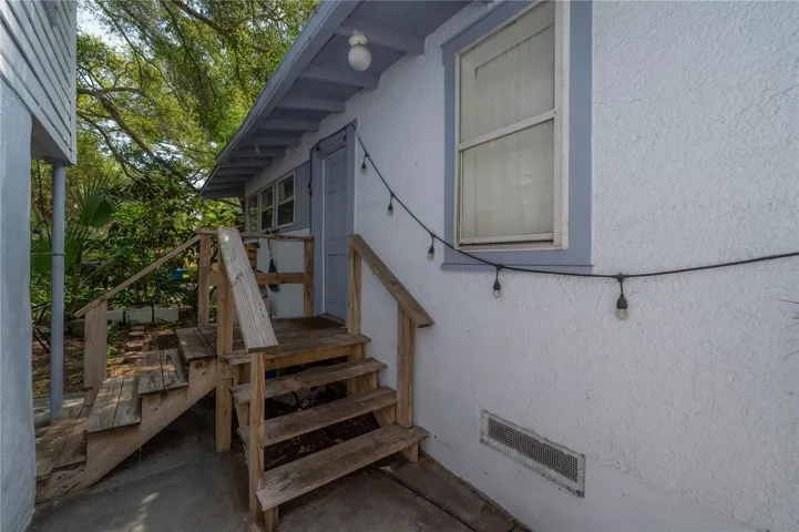 back entrance to main house -  leads out to laundry
