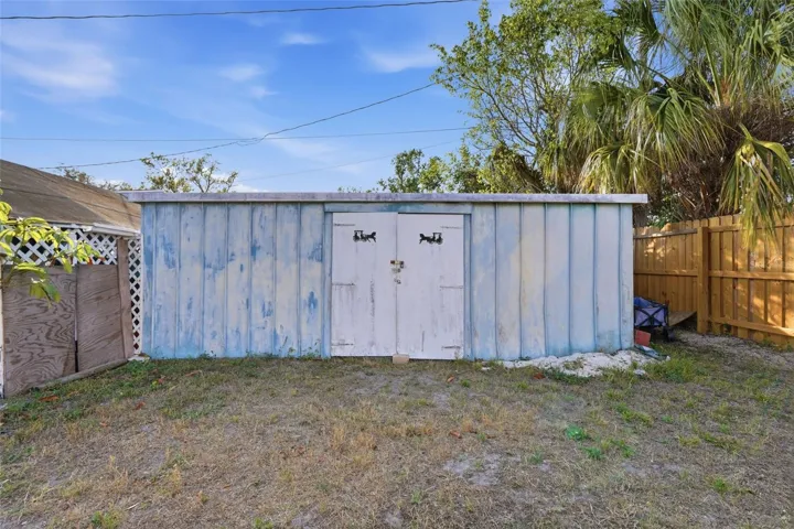 Shed
