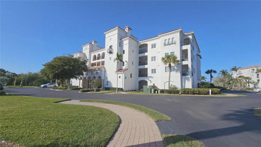 11220 Hacienda Del Mar