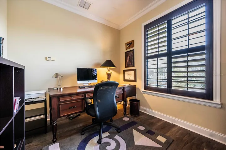 Upper Level Bedroom 1