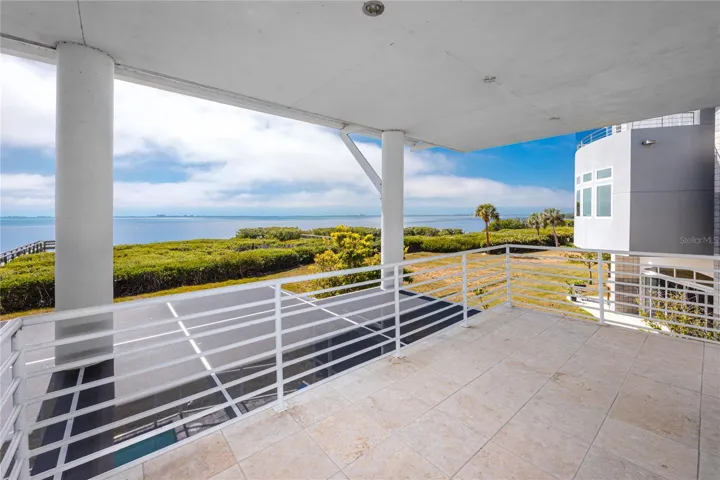 2nd Floor Balcony