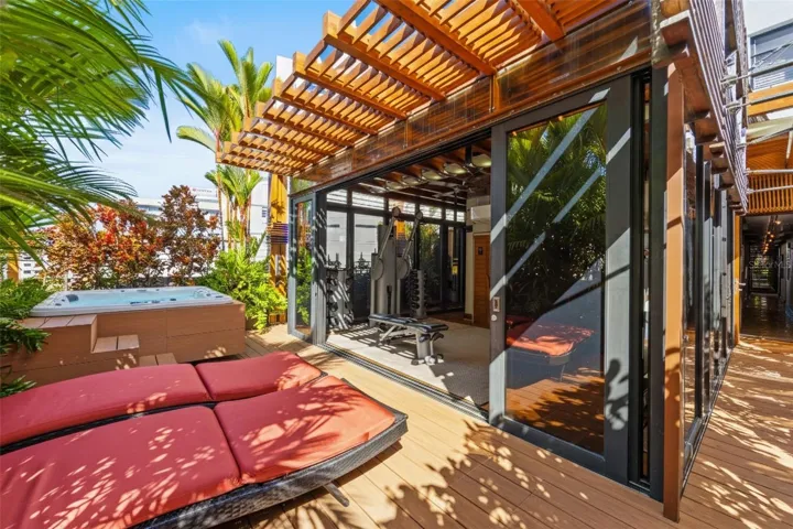 Rear terrace gym and Jacuzzi
