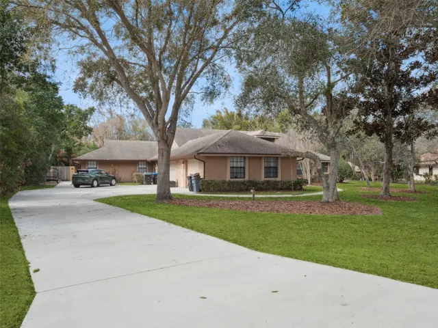 Three-Car Garage