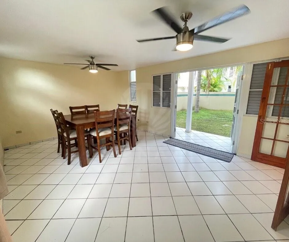 2nd Living Room