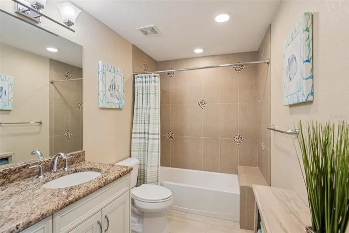 Bathroom 2.