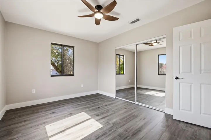 Bedroom/Front view