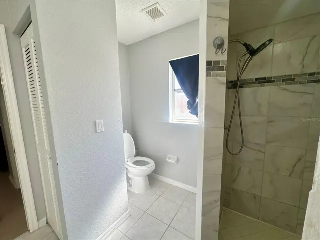 primary en suite bath