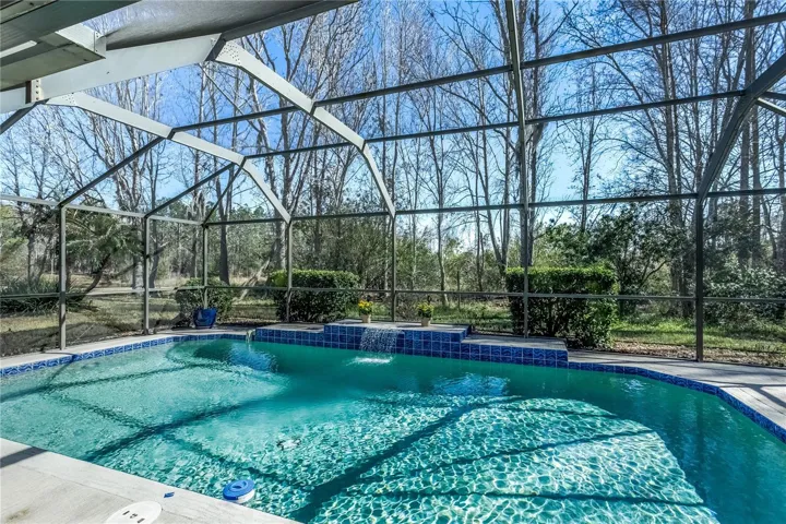 Private pool