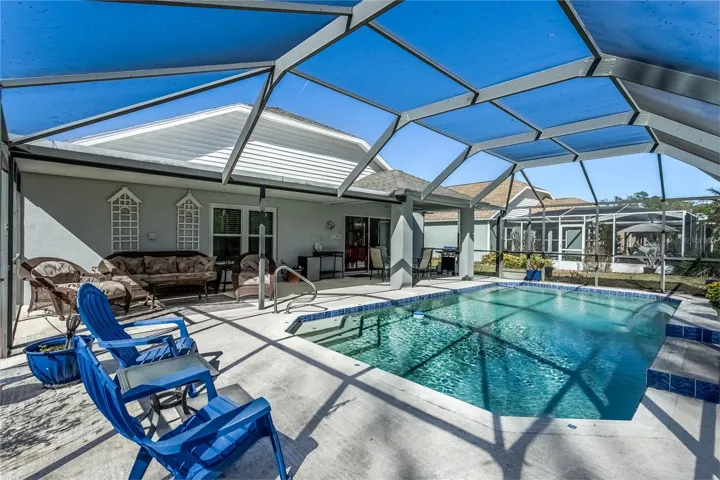 Private pool area
