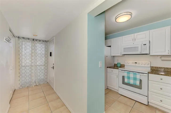 Front Hallway with closet/pantry