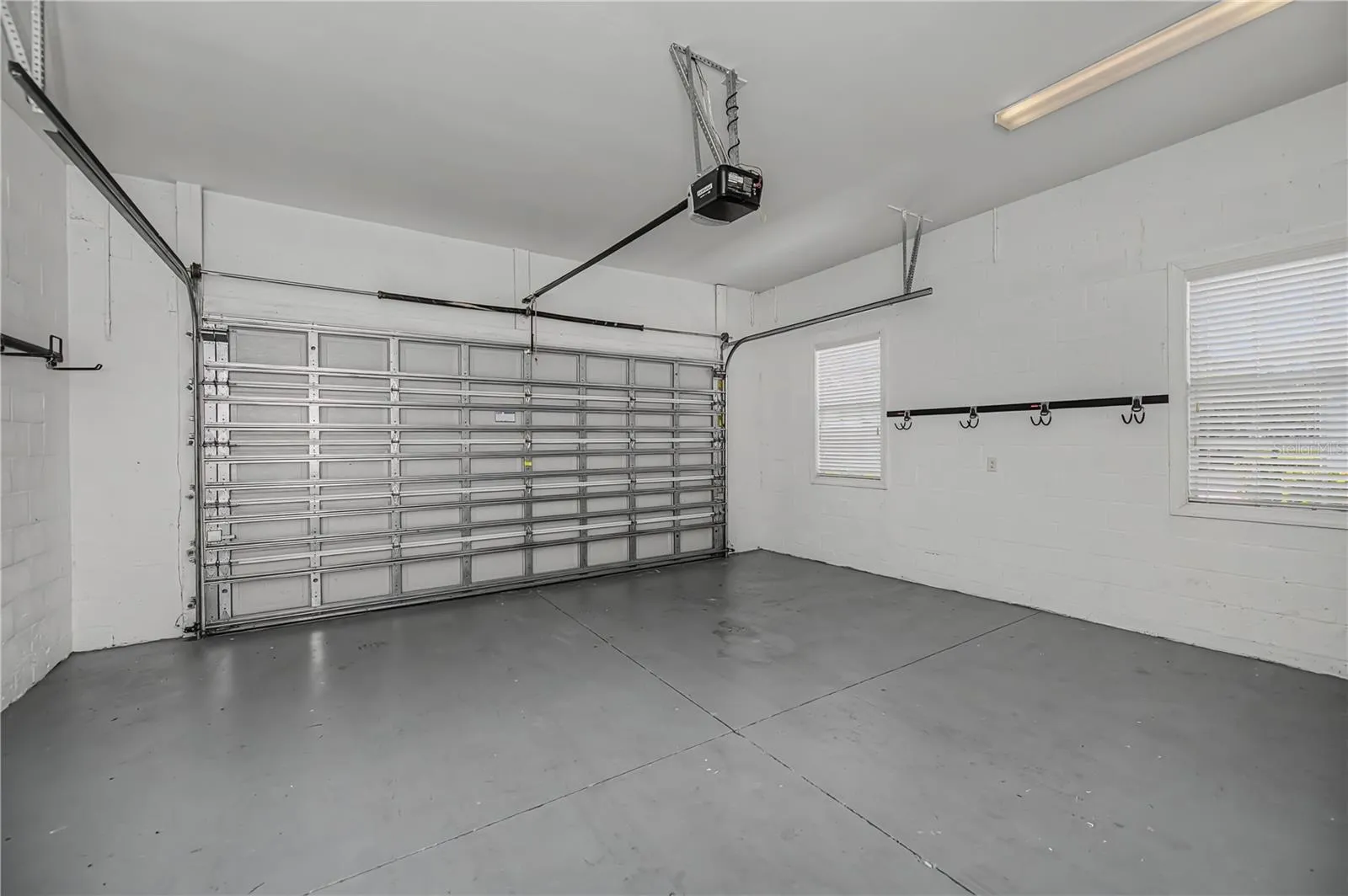 hurricane rated garage door