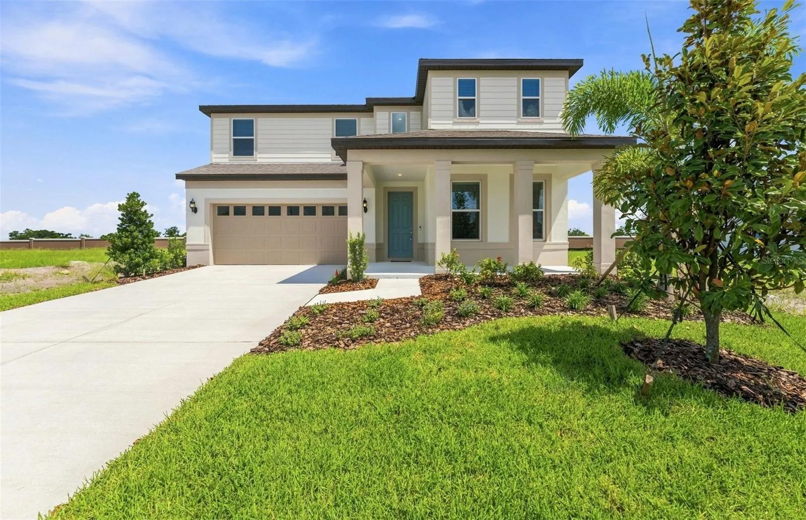 Coral Grand Exterior