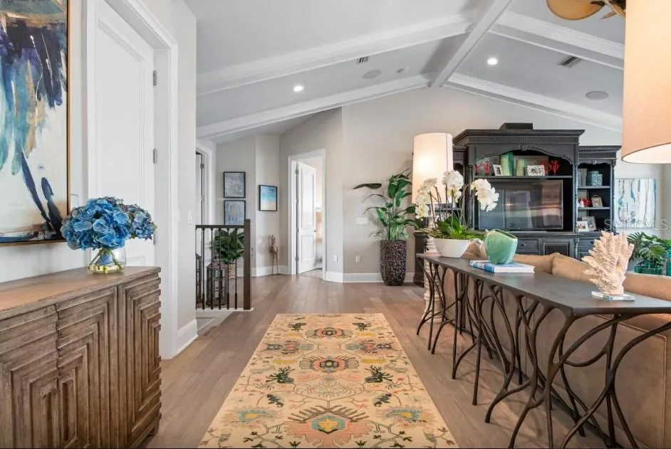 Upper level living area
