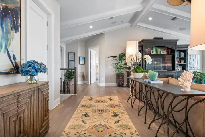 Upper level living area