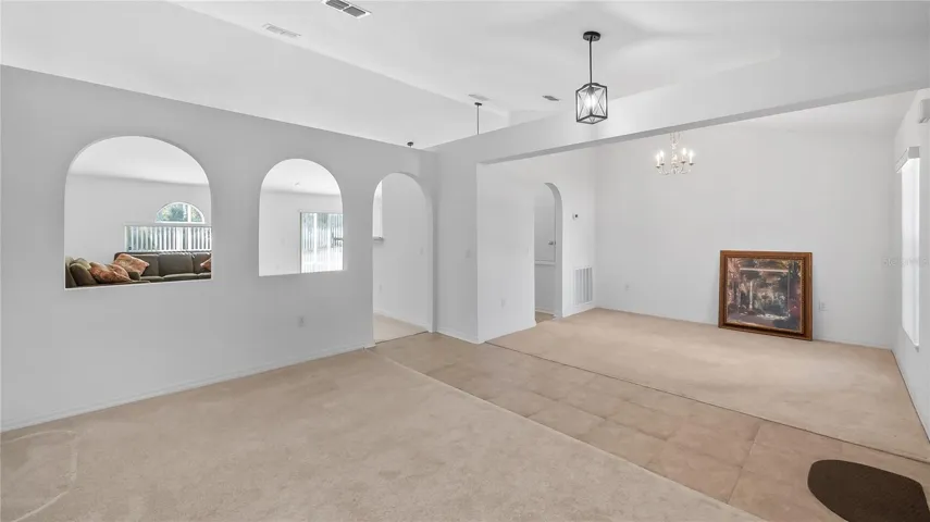 FORMAL LIVING/FORMAL DINING