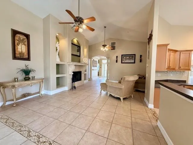 15ft Celings, Formal Living/Dining