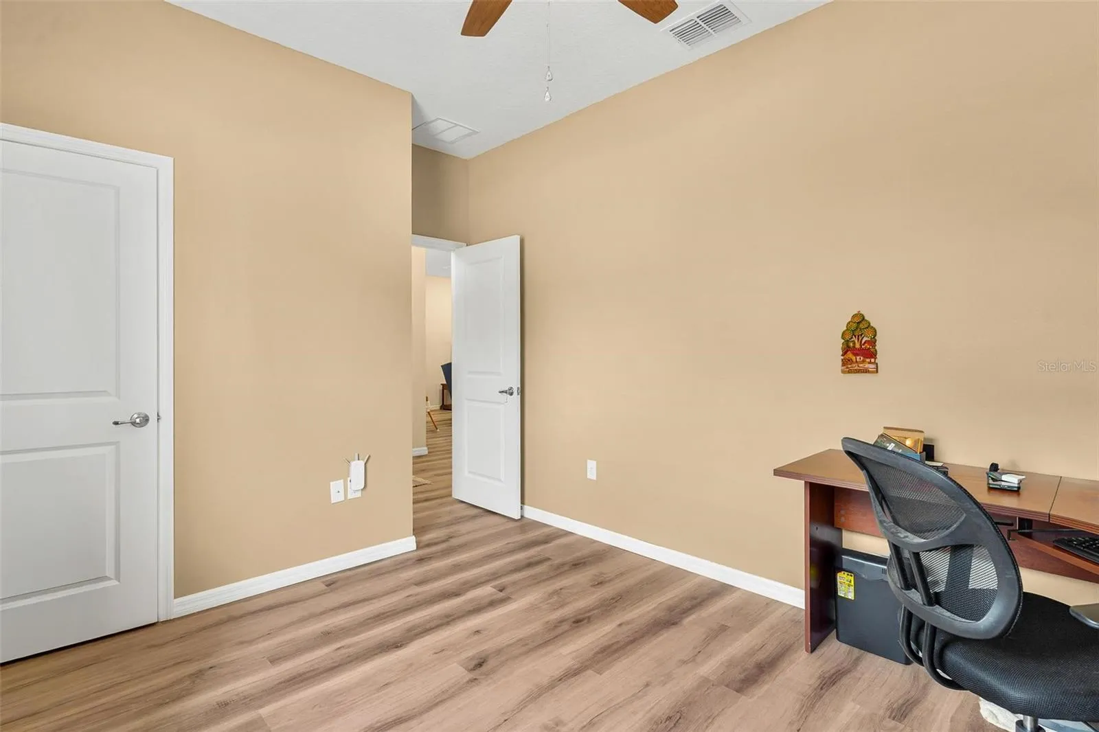 Bedroom 4 / Office
