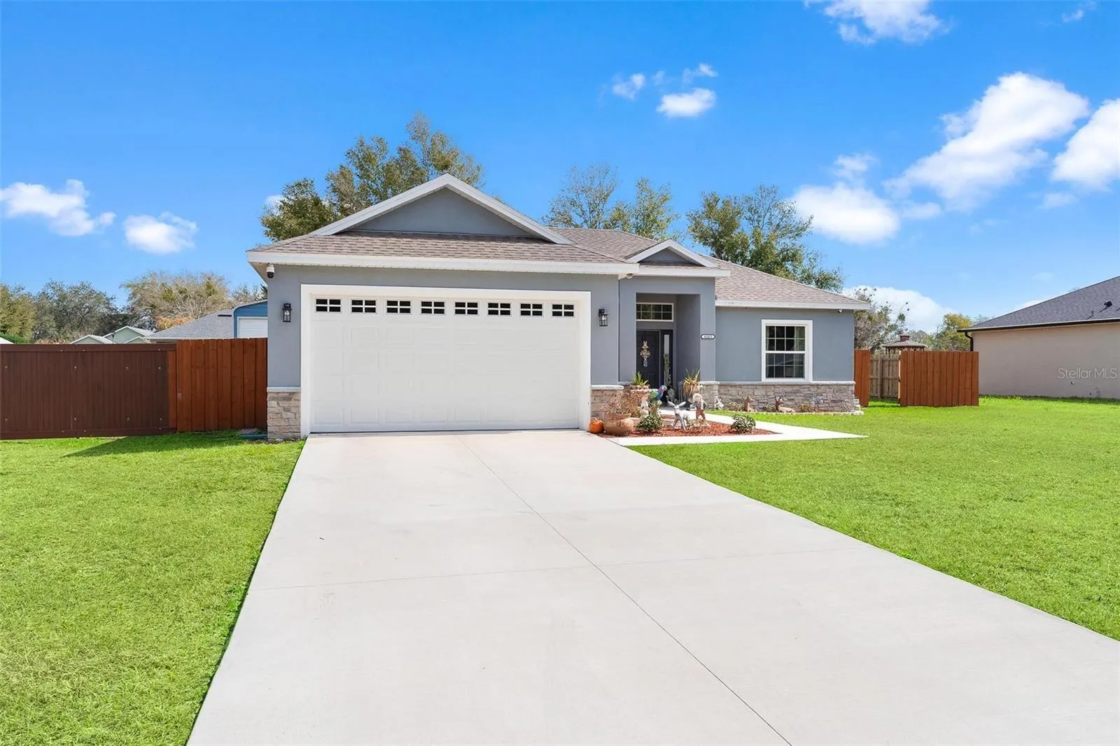 2 Car Garage