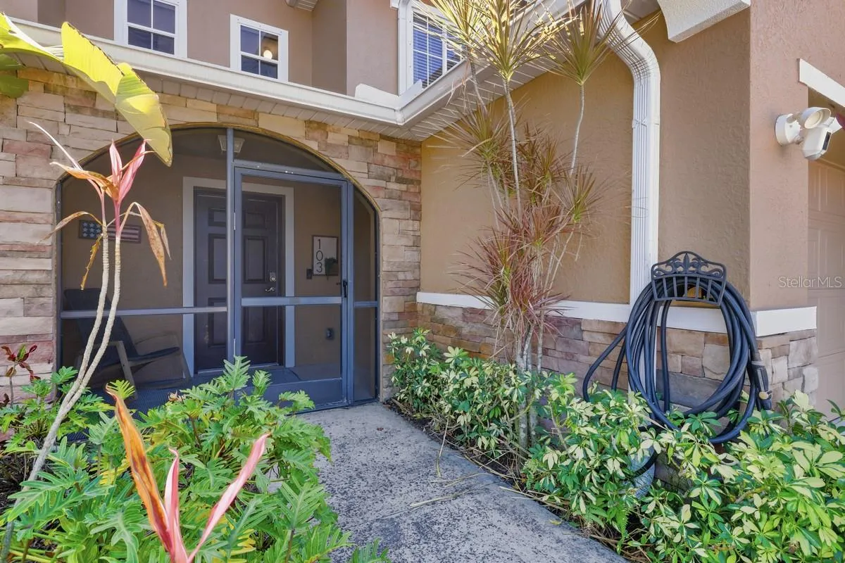screened entry