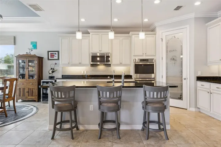 Gourmet Kitchen