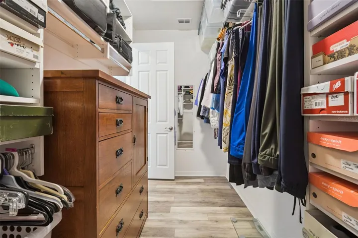 Luxury California Closet