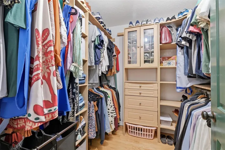 Primary Ensuite Closet
