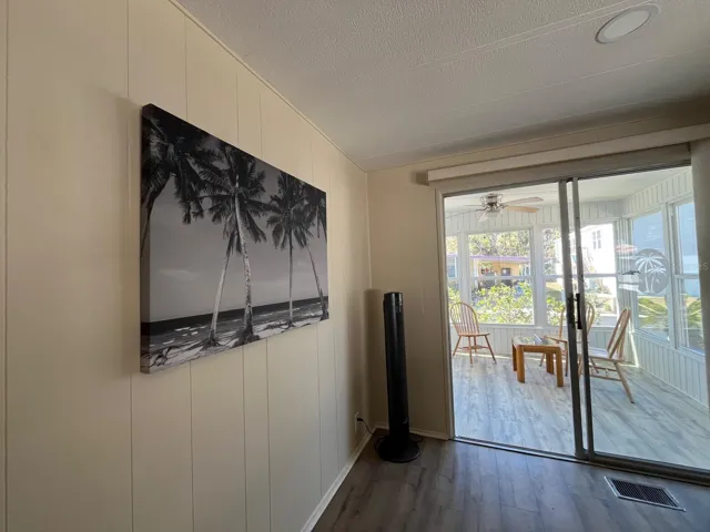 Living/ Florida Room