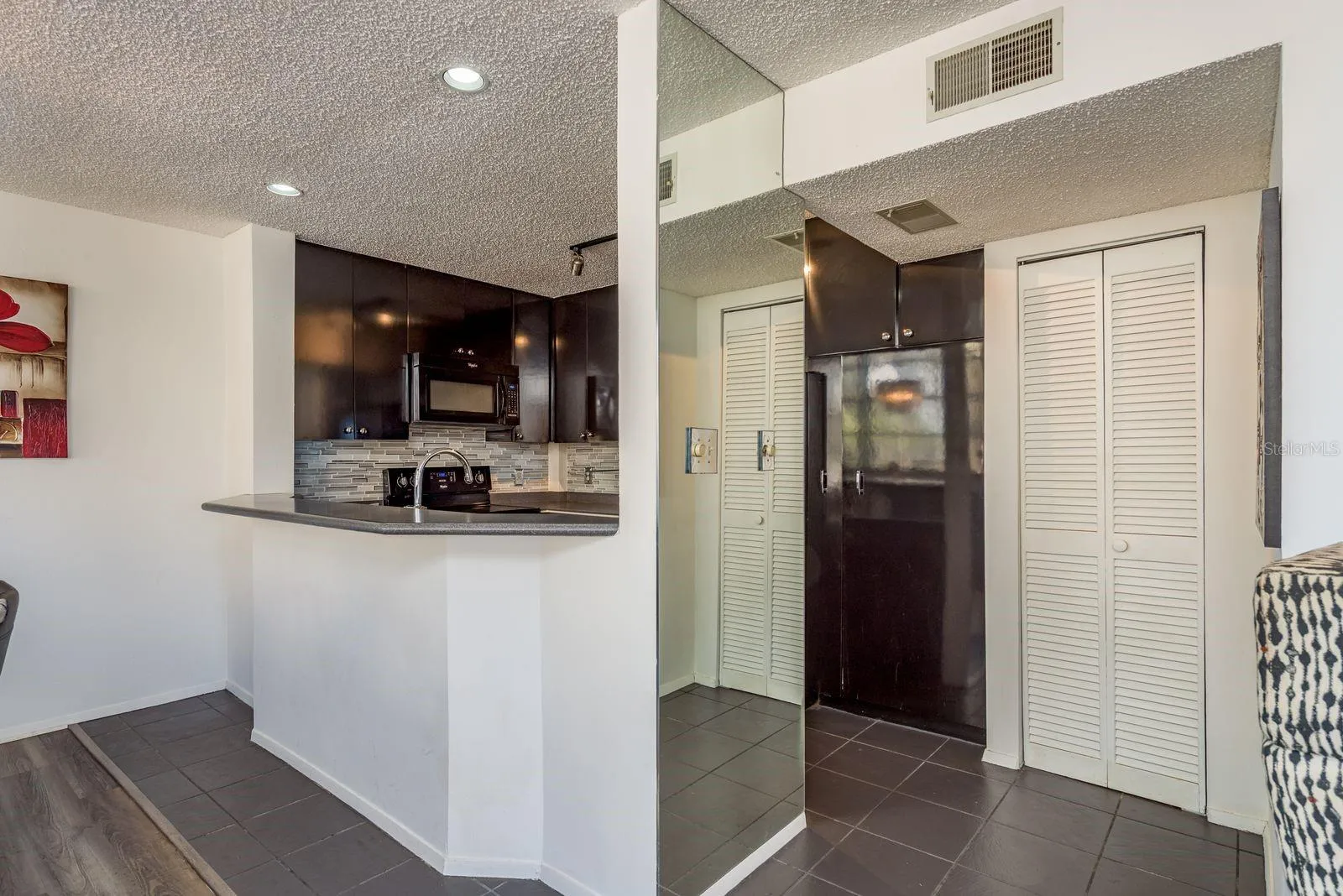 1st floor Breakfastnook, kitchen