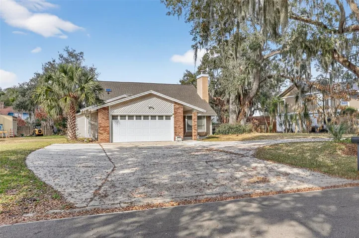 1595 Shady Oak Dr Kissimmee FL 34744