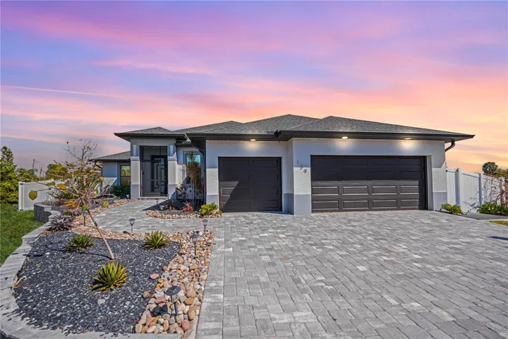 IMMACULATELY BUILT 2024 STORM READY HOME!!