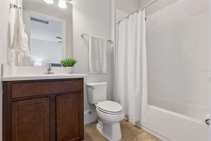 Casita Bathroom