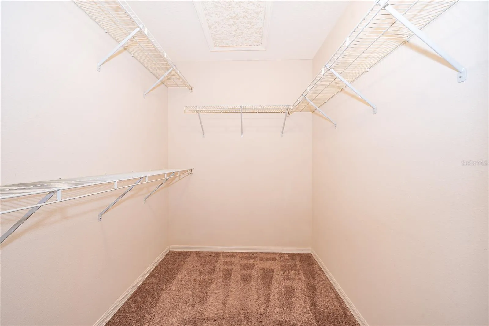 Walk In Closet 2 additional closet in Primary