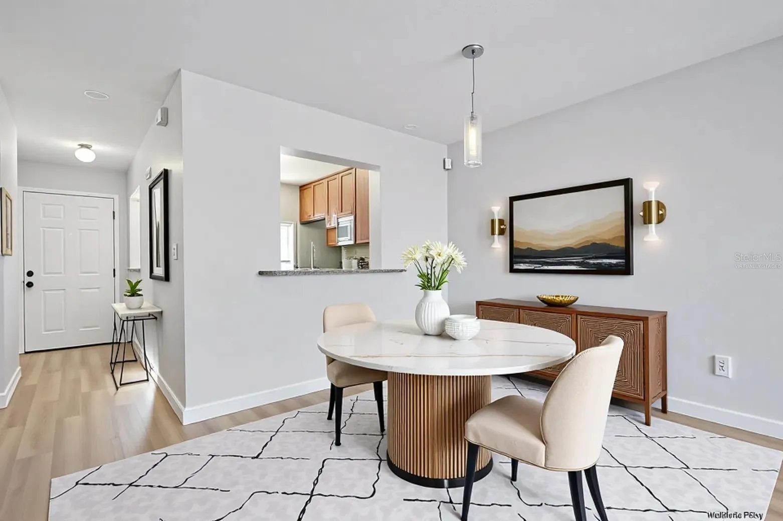 Dining Area_Virtually Staged