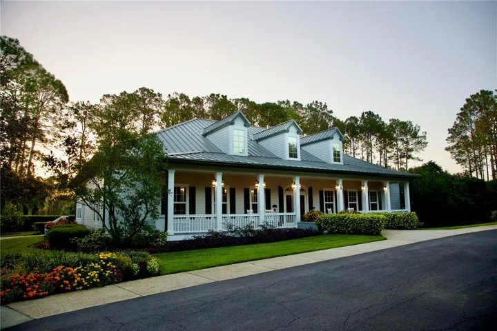 Creek Course clubhouse available for a fee